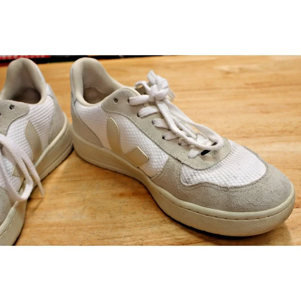 Veja Shoes Womens Size 7 White Canvas Low Top Casual Tennis Sneakers